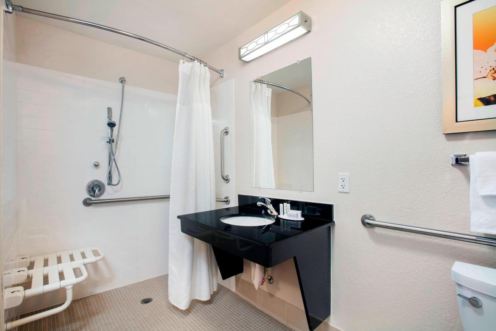 Hotel Fairfield And By Marriott Lakeland Plant Plant City