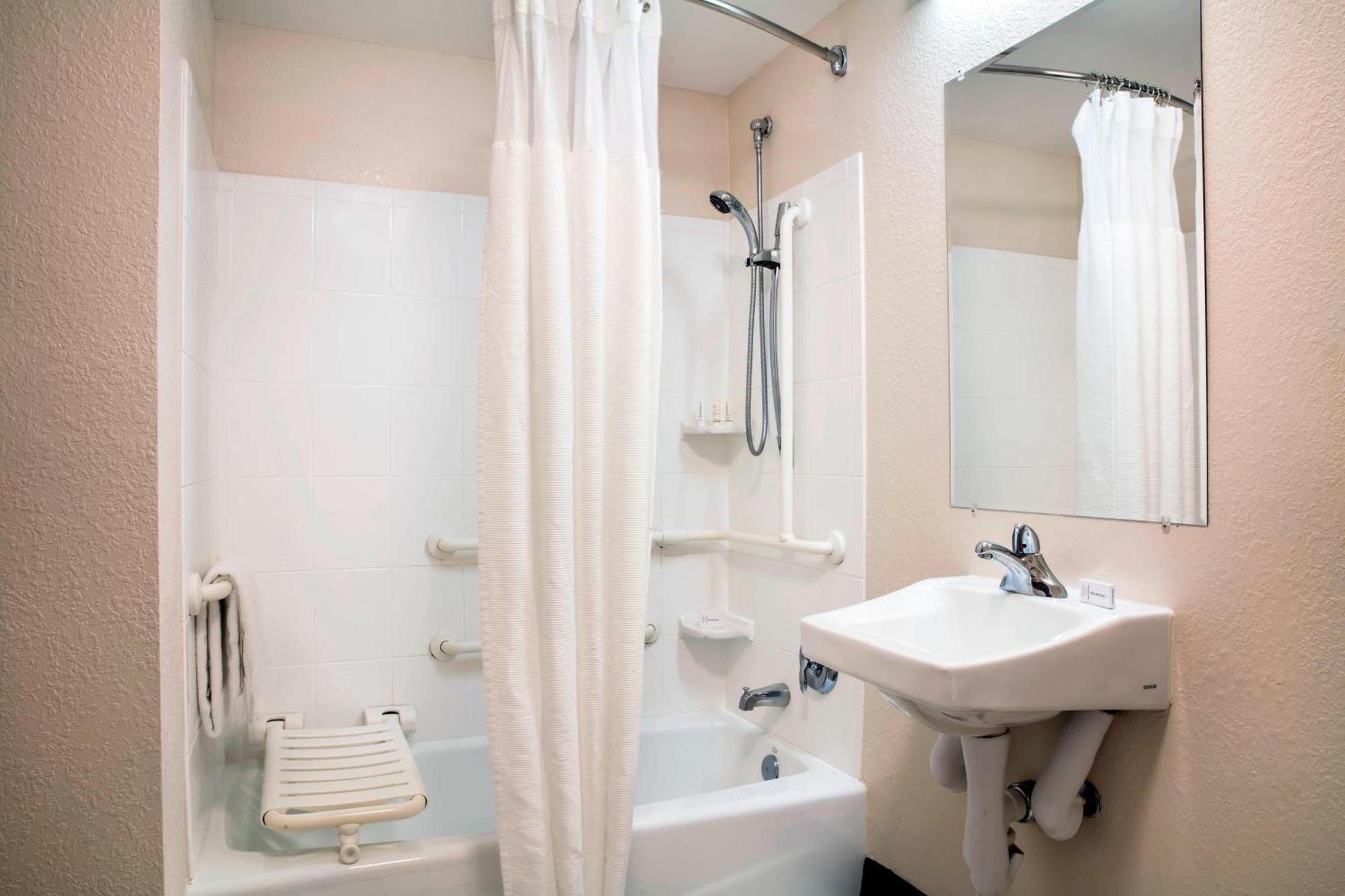 Fairfield And By Marriott Lakeland Plant Hotel 3*