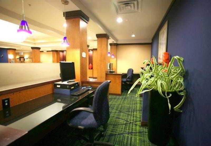 Fairfield And By Marriott Lakeland Plant Hotel 3*